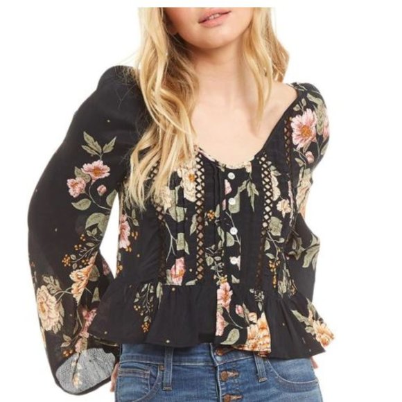 Patrons of Peace Tops - Patrons of Peace New Romance Top